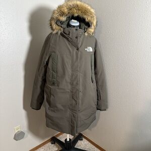 The North Face women’s parka in Thyme green Puffer Jacket
